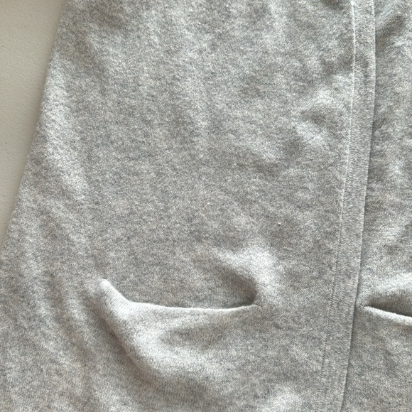 Garnet Hill 100% Cashmere Sweater Cardigan Medium Gray - Picture 12 of 15